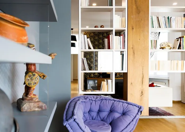 Welcome Place D'armes Ii