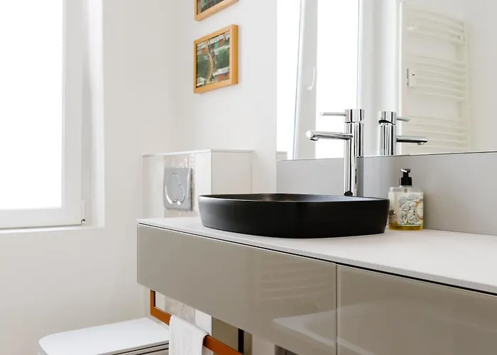 Welcome Place D'armes Ii Апартаменты *