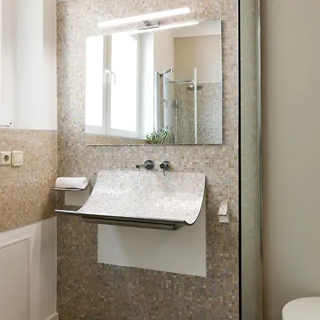 Appartamento Welcome Place D'armes Ii *